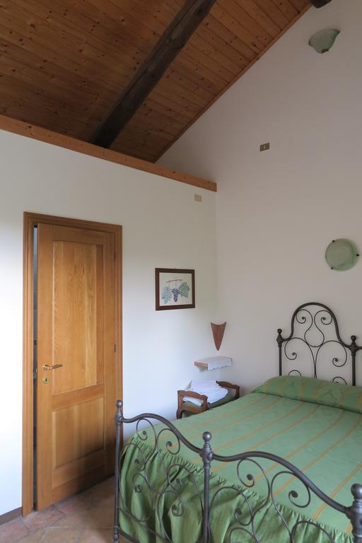 Agriturismo Rupestr Canelli Room photo